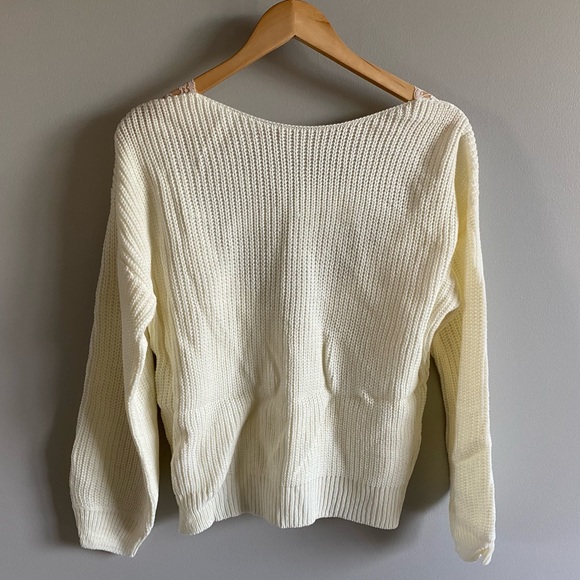 Lace Balloon Sleeve Boho Sweater - Picture 4 of 6